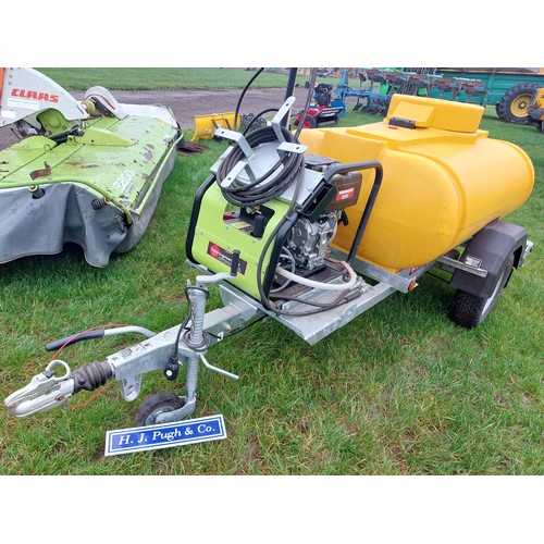 1631 - Towed diesel water bowser/jet washer, with Yanmar diesel engine, never been used - manuals and keys ... 