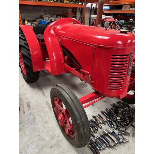 139 - David Brown Cropmaster VK1 tractor, 1948. Fully restored. Reg. 712 XUE.