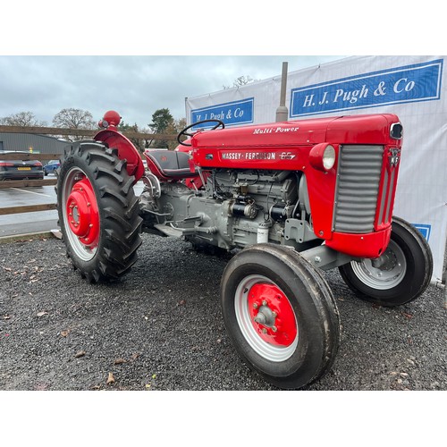 Massey Ferguson 65 Mk 2 multi power tractor. 1963. Restored to a very high standard. Serial no. DYW574164. Reg. NWT 675A. V5 in office