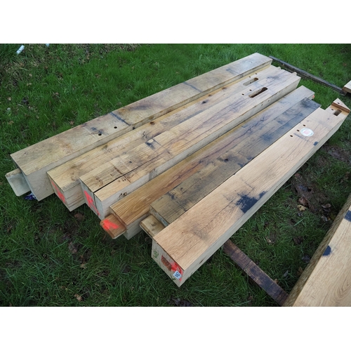 1077 - Machined oak beams average 2.1m x175x175 - 6