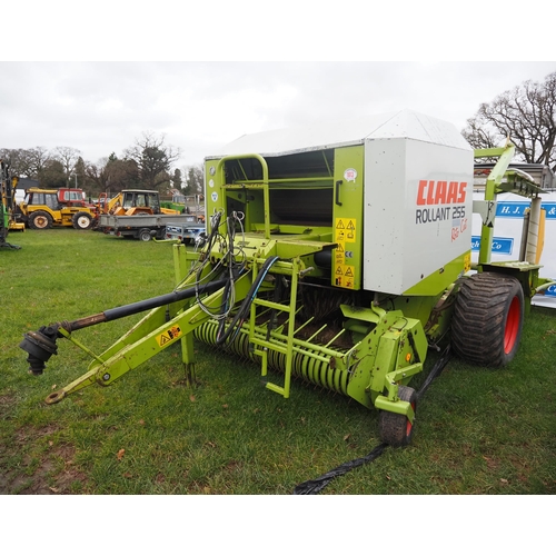 1613 - Claas Rollant 255 255 Roto Cut baler wrapper. Showing 42806 bales