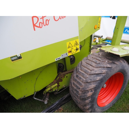 1613 - Claas Rollant 255 255 Roto Cut baler wrapper. Showing 42806 bales