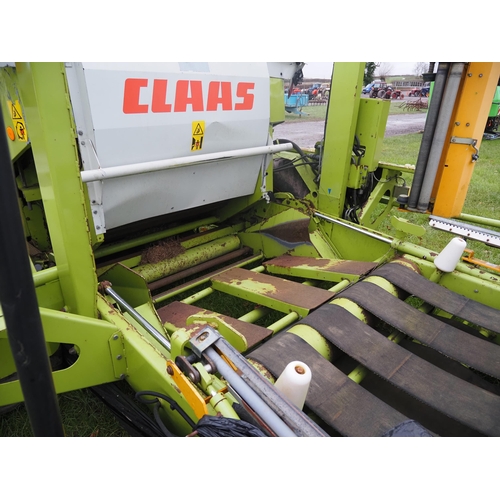 1613 - Claas Rollant 255 255 Roto Cut baler wrapper. Showing 42806 bales