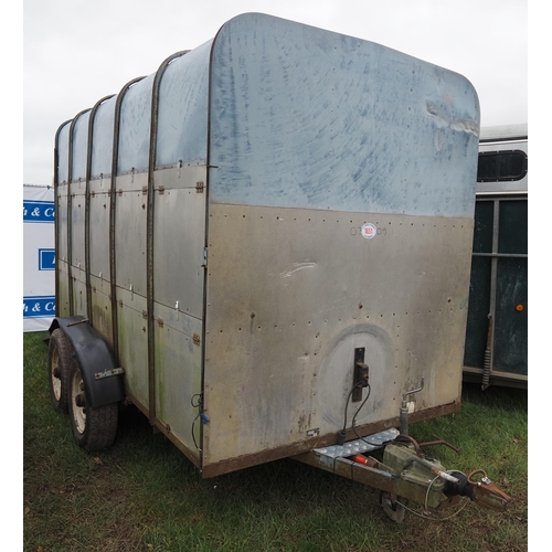 1651 - Ifor Williams TA510R stock trailer