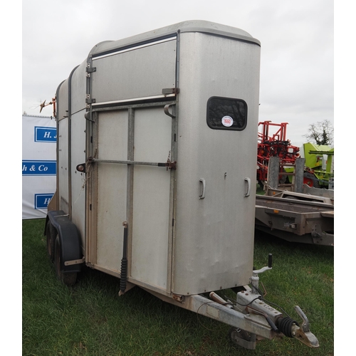 1660 - Ifor Williams HB505R Hunter horse trailer