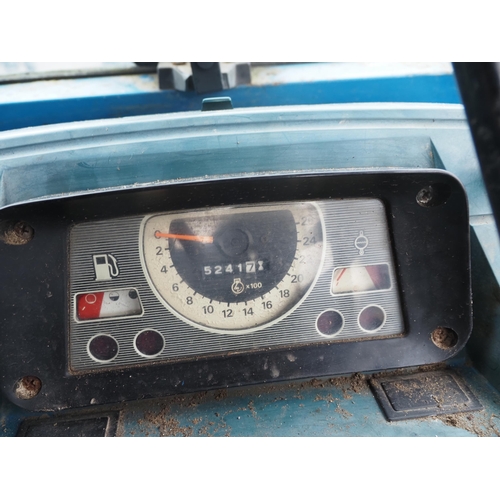 1731 - Ford 4610 4wd tractor. Starts and drives. C/w power loader, showing 5241 hours. Reg. V729 TUJ. Key i... 