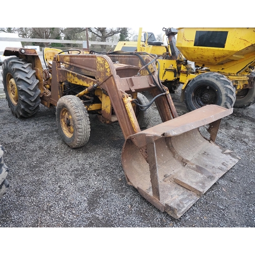 1733 - Massey Ferguson 203 tractor. Spares or repair