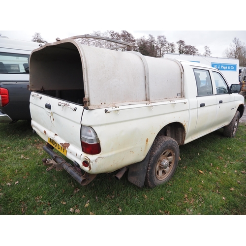 1799 - Mitsubishi L200 pick up. Runs and drives. Farm vehicle, SORN. MOT until 15/03/2025. Reg. WN05 CTY. V... 