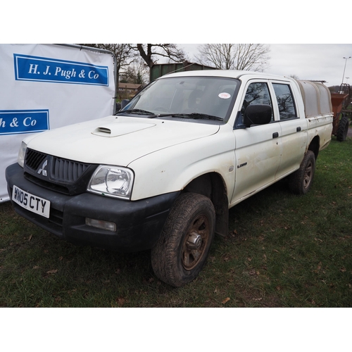 1799 - Mitsubishi L200 pick up. Runs and drives. Farm vehicle, SORN. MOT until 15/03/2025. Reg. WN05 CTY. V... 