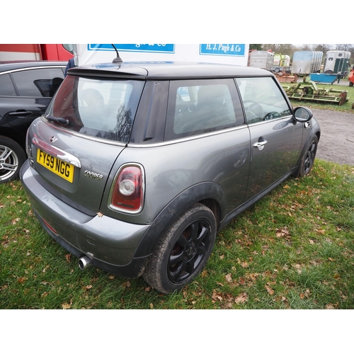 1812 - Mini Cooper. Needs attention. MOT until 19/02/2025. Reg. FY59 NGG. V5 and key fob in office