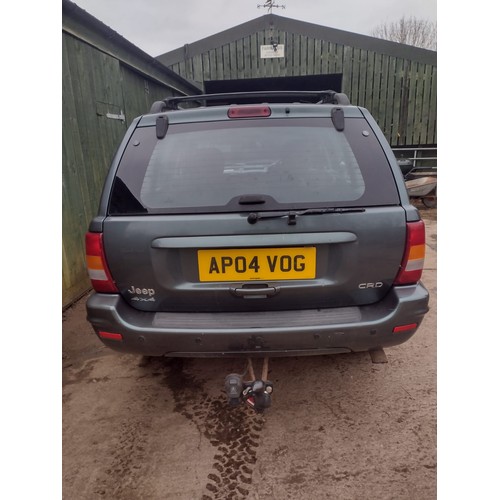 1820C - Jeep Grand Cherokee, 2004. MOT until 18/8/25. V5 and keys in office