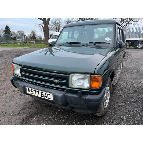 1820D - Land Rover Discovery. Spares or repair. Reg. R577 BAC