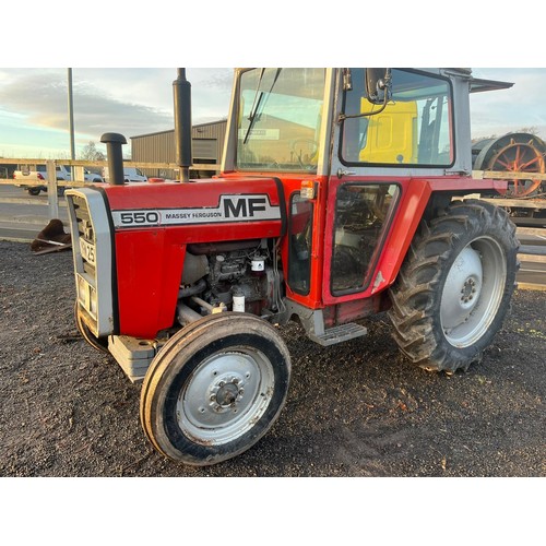 1609 - Massey Ferguson 550 tractor. Runs and drives. Showing 6640 hours. Reg. YRM 259T. Key in office