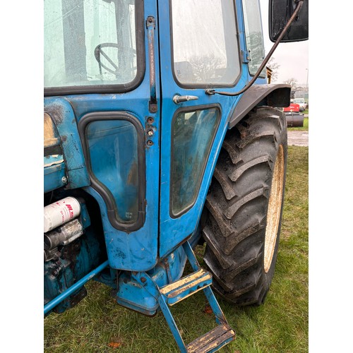 1623 - Ford 6610 tractor. Runs and drives. Fitted with pick up hitch and good tyres. Showing 6148 hours. Re... 