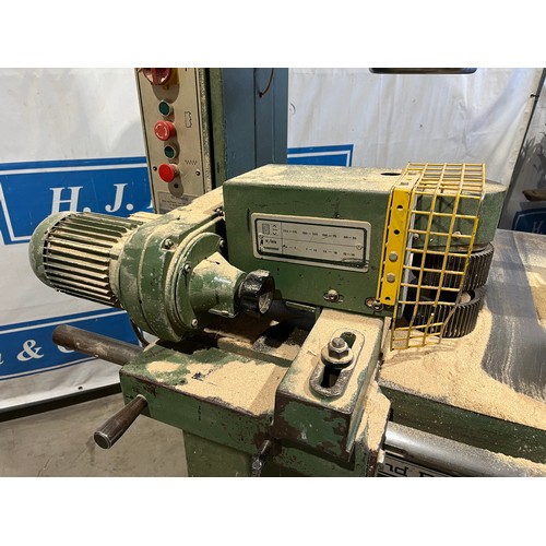 347 - Wadkin power band resaw. Sn. P8R-HD-88689. 3 Phase