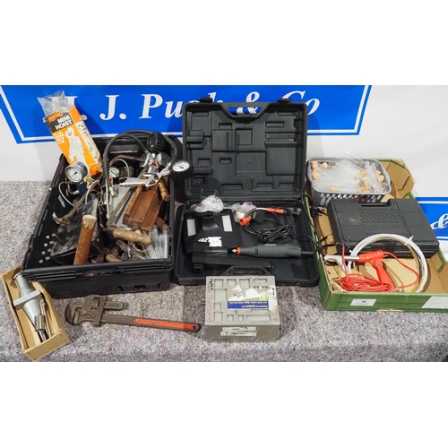 703 - Various tools to include hot air soldering station, air tools, test tubes and hand tools