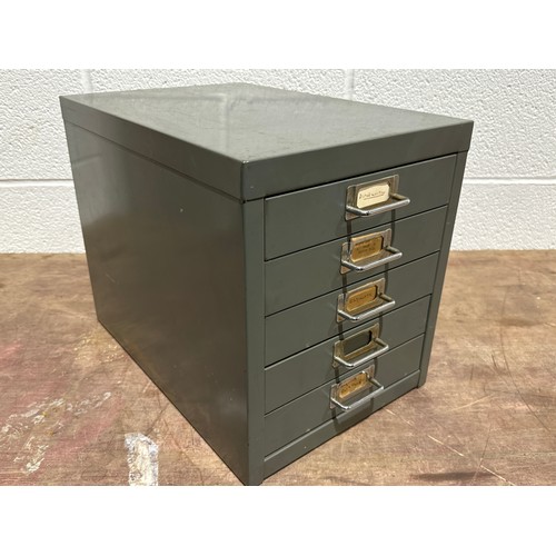 886 - 5 Drawer steel cabinet