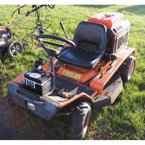 43 - Ausa CM1602 ride on mower. Key in office