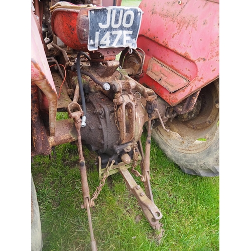 1540 - Massey Ferguson 165 tractor with scirocco cab. Runs and drives. Reg. JUO 147E. No docs. Key in offic... 