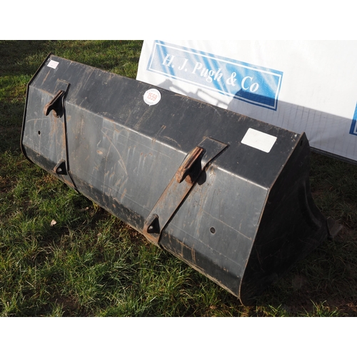 1559 - Loader bucket with Euro brackets