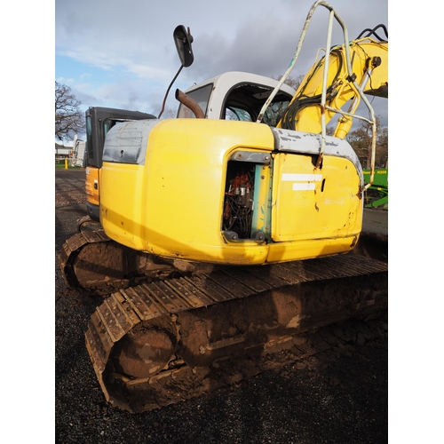 1586 - Kobelco E115SR tracked excavator. Runs and drives. Key in office