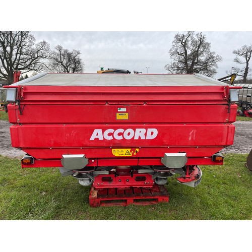 1532 - Accord Exacta TL Spreader
Weigh cell spreader ISO Bus 11783 Control compatible AEF Certified 
Can be... 