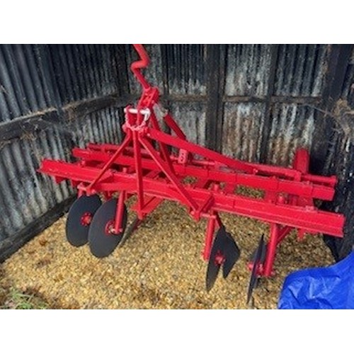 Lot 1008      