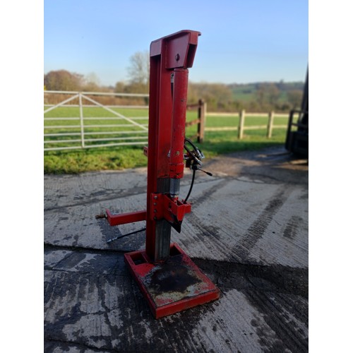 Lot 1024      