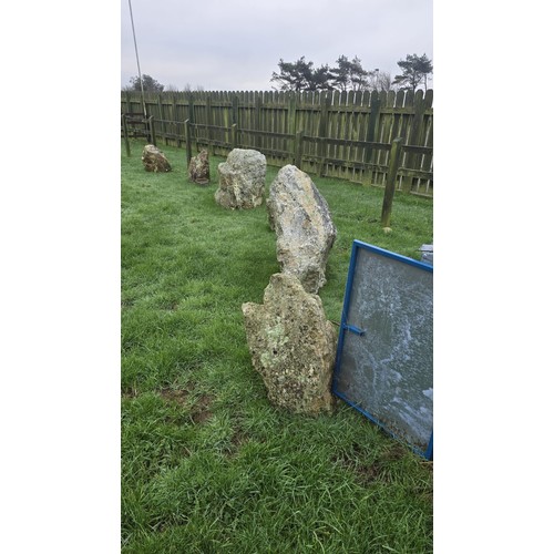 390 - 4 Large rockery stones