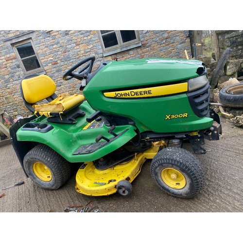 John Deere X300R ride on mower