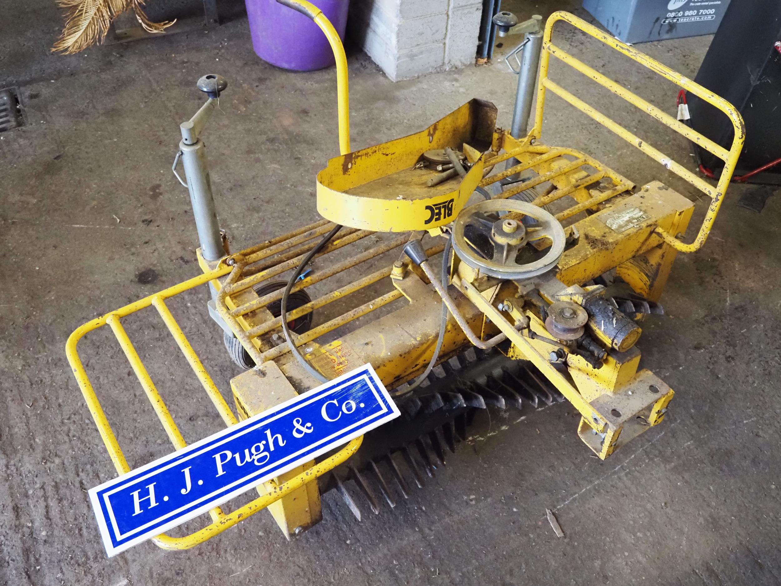 BLEC stone rake