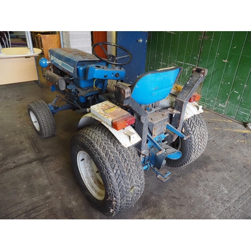 184 - Ford 1210 tractor, spares or repair