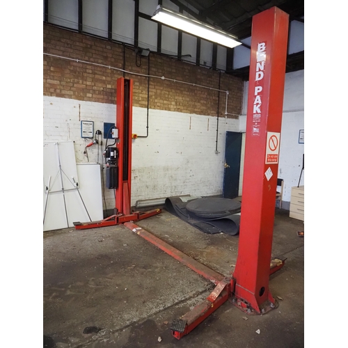 186 - Bend Pak 2 post car lift. Buyer to remove