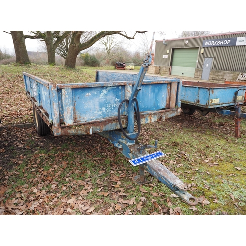 193 - Weeks single axle tipping trailer