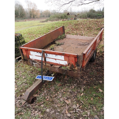 195 - Massey Ferguson 200 tipping trailer AF