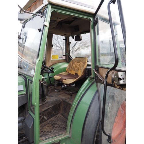 206 - Fendt 275S tractor. Runs and drives, showing 3537 hours. C/w front weights. Reg. H618 WCJ. V5 and ke... 