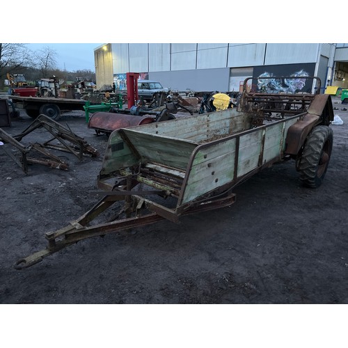 Lot 1055      