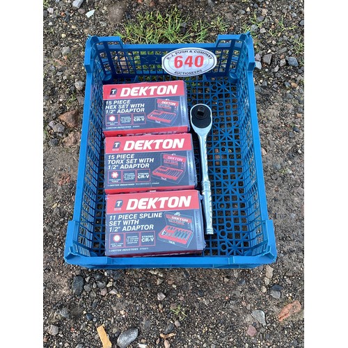 Lot 640       
