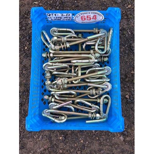 Lot 654       