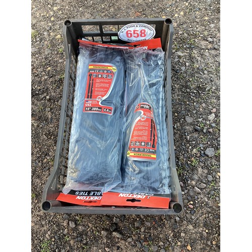 Lot 658       
