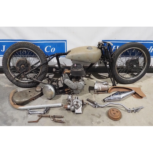 Norton 16H motorcycle project. 1934
Frame No. 53771
Engine No. 59126
Includes frame, engine parts, gearbox parts, fuel tank, oi; tank, wheels, girder forks etc
No docs