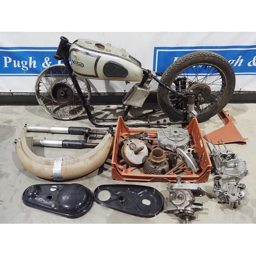 Norton International plunger motorcycle project. 1948.
Frame No. B11 15441
Engine No. B11 12251
Includes frame, engine parts, gearbox parts, fuel tank, oil tank, wheels, forks, mudguards etc
No docs