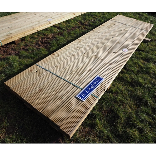 Decking 3.6m x120x25 - 24