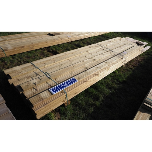 1034 - Mixed decking average 3.8m