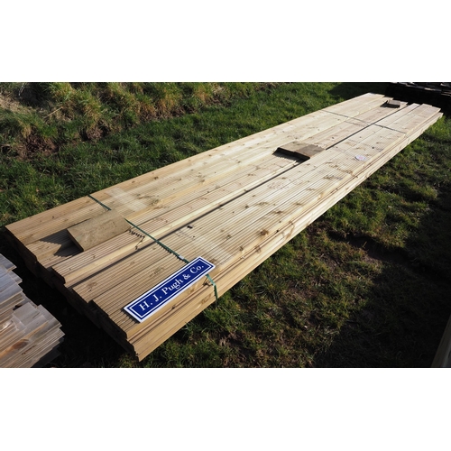 1035 - Decking 5.4m x120x30 - 33