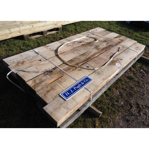 1070 - Sleepers 2.4m x200x100 - 12