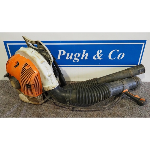 696 - Stihl backpack leaf blower