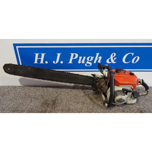 703 - Stihl 070 petrol chainsaw