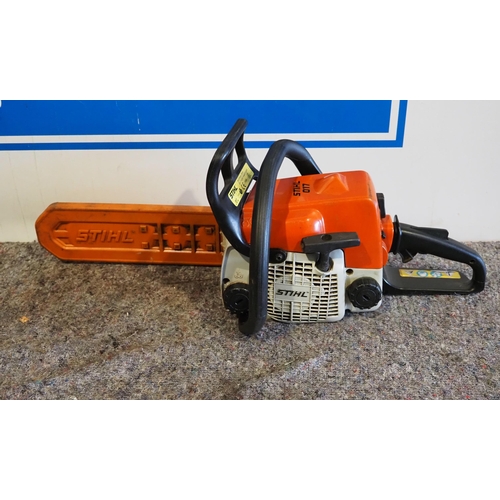 709 - Stihl 017 petrol chainsaw