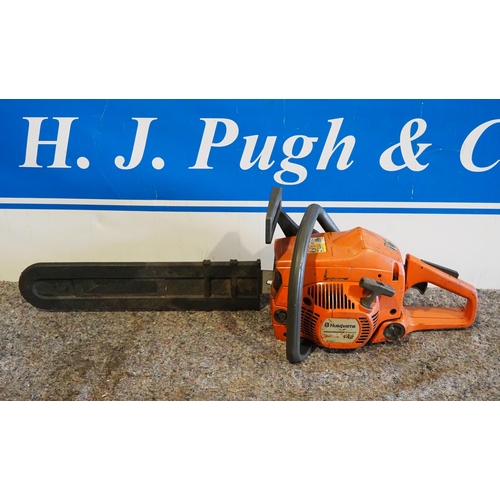 710 - Husqvarna 142 petrol chainsaw